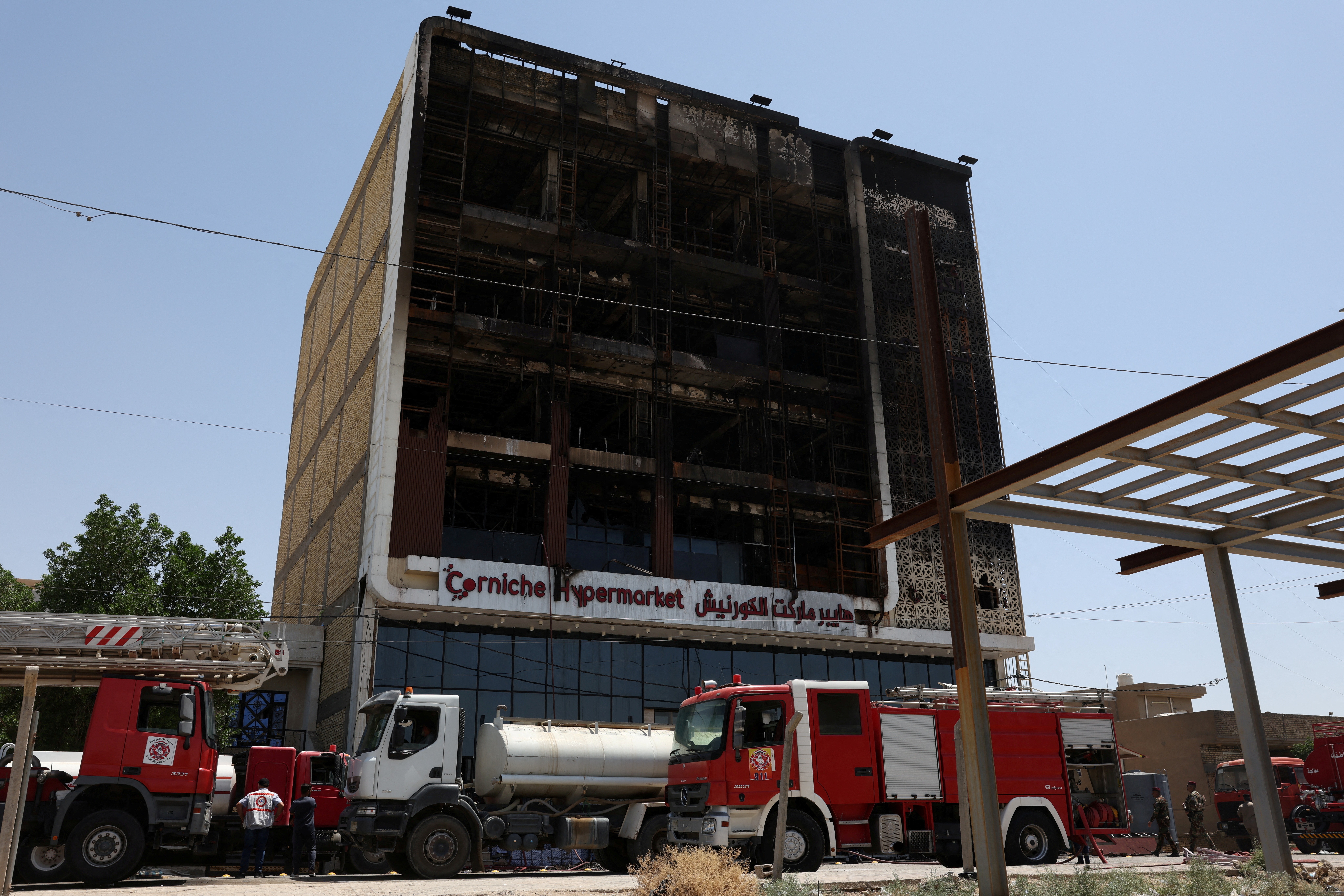 Incêndio em shopping deixa mais de 60 mortos no Iraque