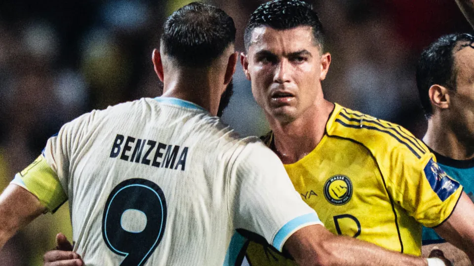 'Novela' sem fim: Revelado SMS provocador de Benzema a Cristiano Ronaldo