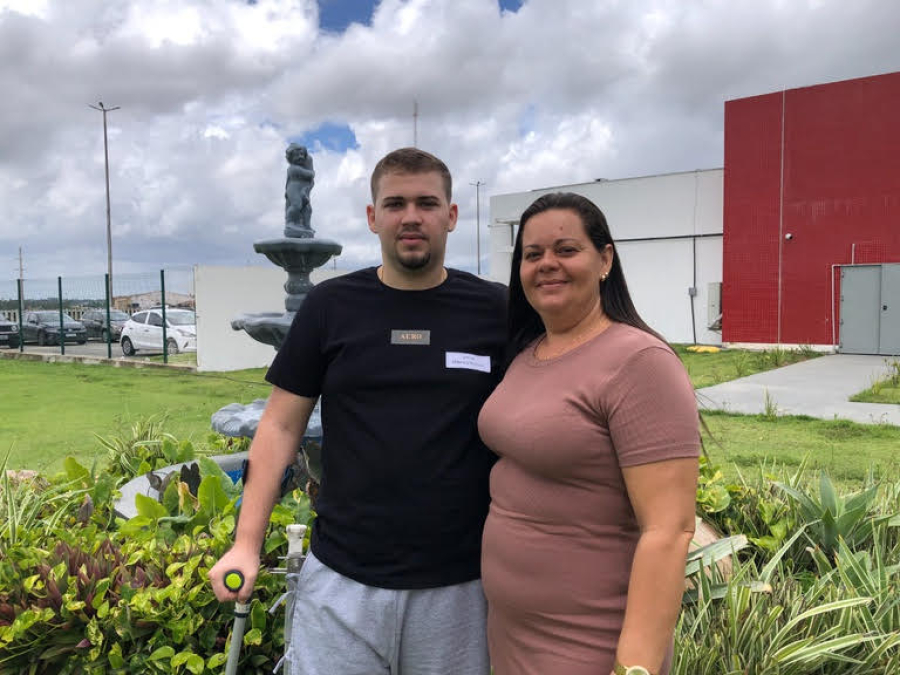 Cuidado humanizado e alta complexidade marcam recuperação de jovem no HUL-UFS