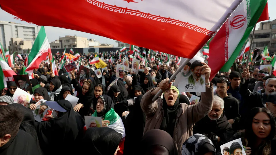 Trump acusa Irã de criar novo local para desenvolver armas nucleares