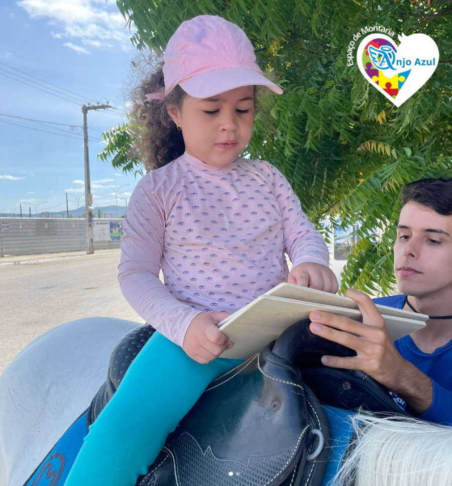 Projeto Anjo Azul • Equoterapia & Inclusão - Itabaiana realiza 4ª edição do “Autismo na Praça” em ação de inclusão e conscientização