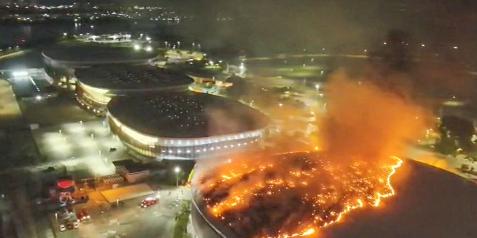Incêndio atinge Velódromo Olímpico no Rio