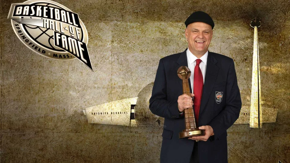 Morre Oscar Schmidt, maior ídolo do basquete brasileiro, aos 68 anos