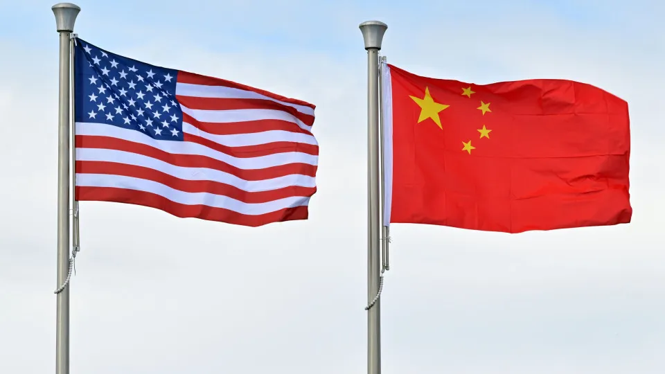 EUA retomam ofensiva bilionária para conter influência da China