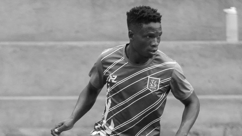 Capitão do SC Villa morre após ataque violento perto de casa em Uganda
