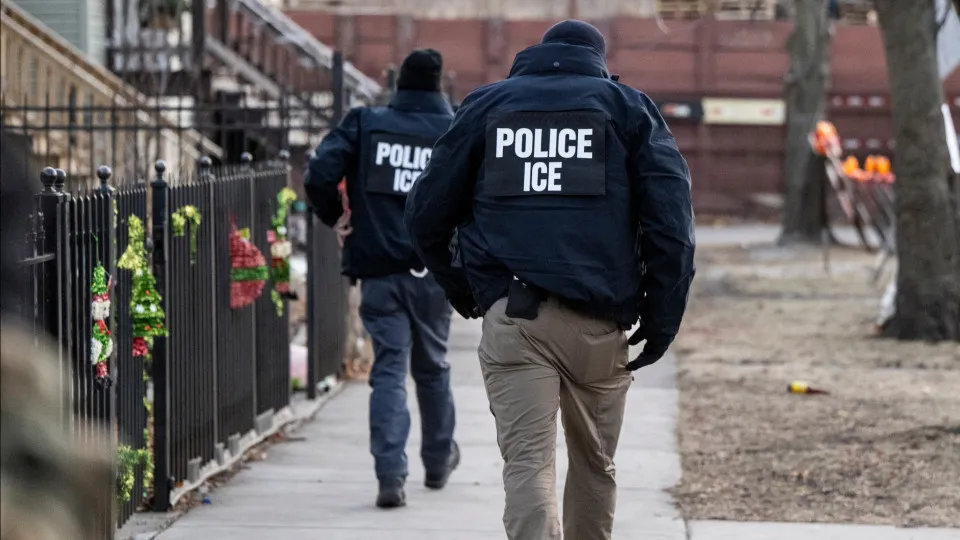Ações do ICE nos EUA têm relação direta com ataques terroristas de 11/9