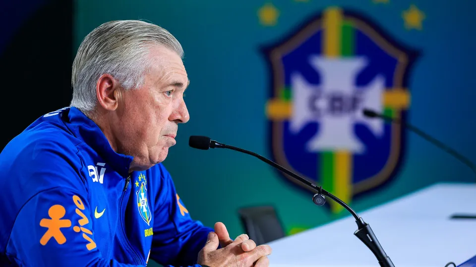 Seleção termina primeira série de amistosos após a Copa com poucas certezas