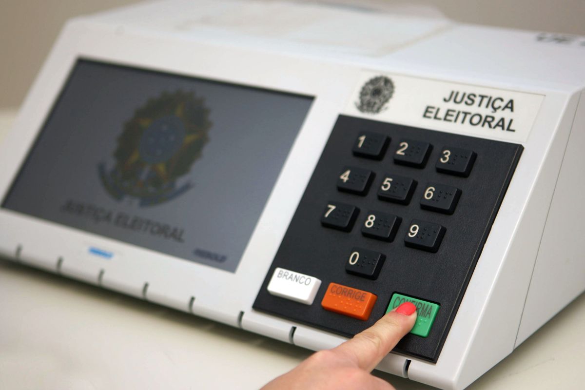 Antes de tomarem posse, candidatos eleitos serão diplomados; entenda o rito