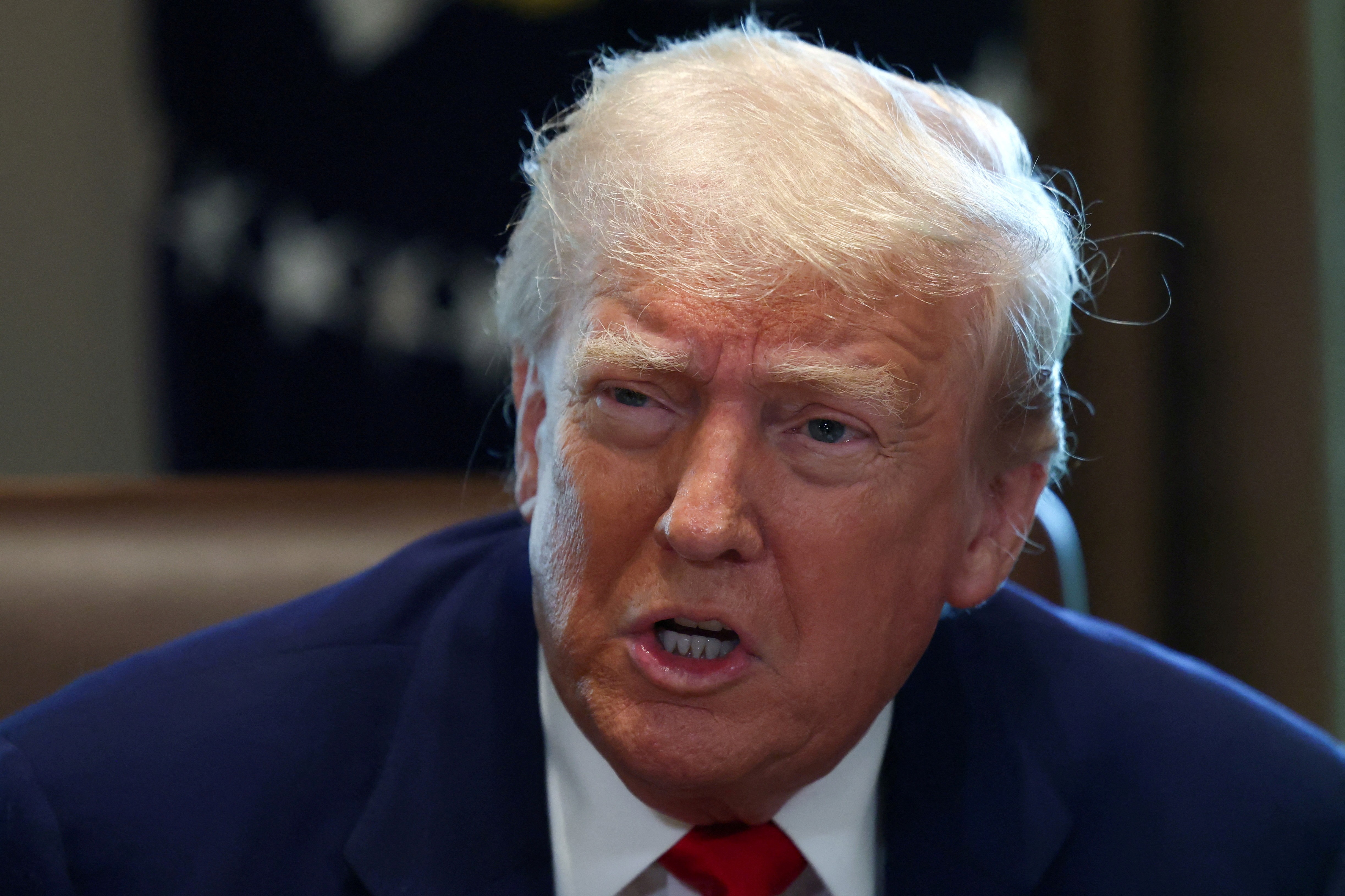 Juiz ordena que governo Trump permita entrada de 12 mil refugiados nos EUA